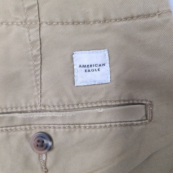 American Eagle Outfitters "Lived-In" Khaki Shorts - BNWT - Picture 5 of 5